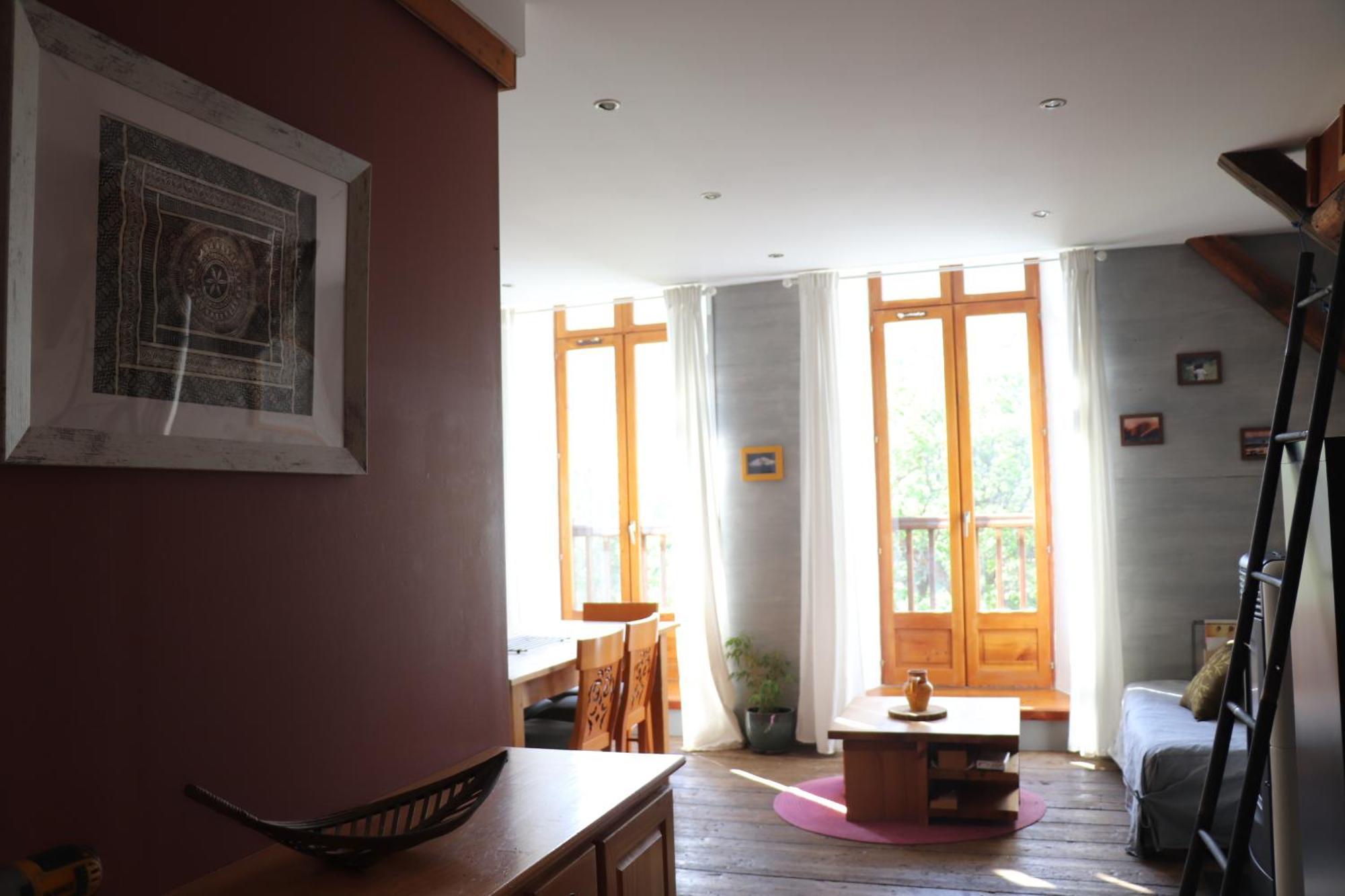 Appartement Dans Une Maison De Pays Briançon Esterno foto