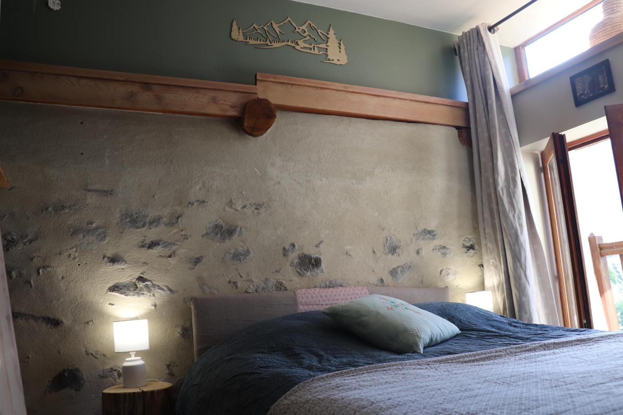 Appartement Dans Une Maison De Pays Briançon Esterno foto